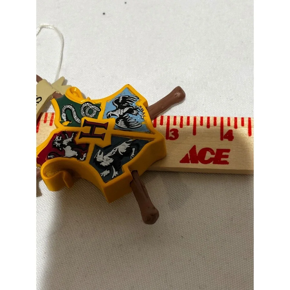 Harry Potter Hogwarts‎ Crest Ornament Emblem House Crest Christmas Wizard Spell